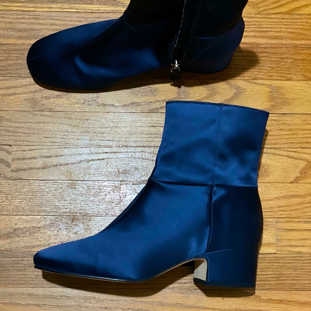 NIB Joseph leather booties size 39